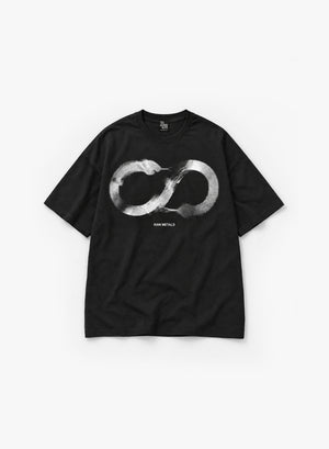IDEALISM COLLIDES OVERSIZE T-SHIRT - BLACK
